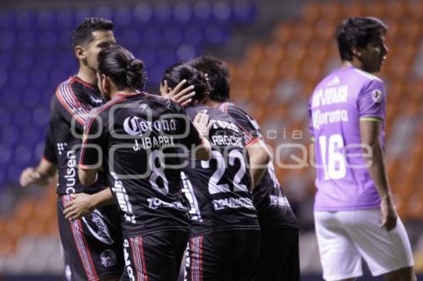 FÚTBOL . LOBOS BUAP VS JAGUARES