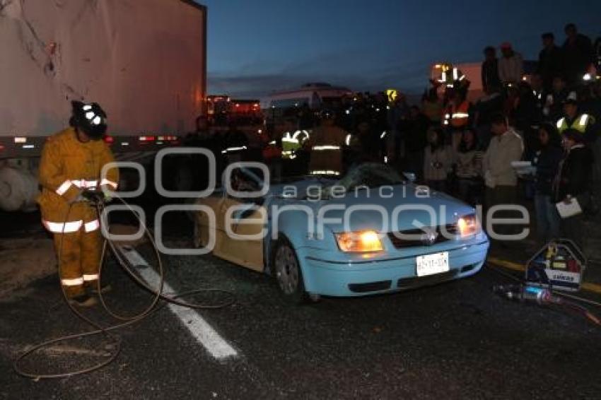 CARAMBOLA AUTOPISTA MÉXICO-PUEBLA