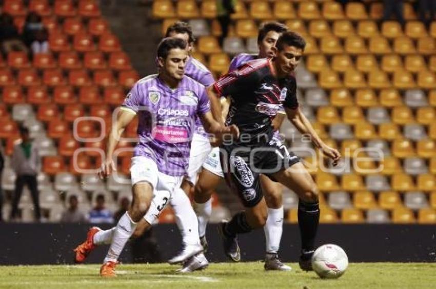 FÚTBOL . JAGUARES VS LOBOS BUAP