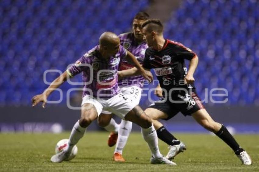 FÚTBOL . JAGUARES VS LOBOS BUAP
