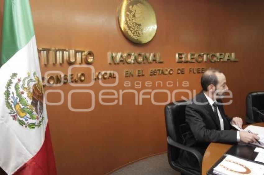 SESIÓN ORDINARIA . INE