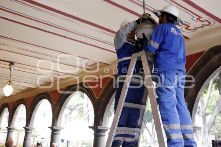 LÁMPARAS PORTALES ZÓCALO