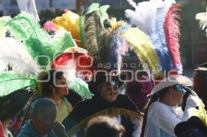 DESFILE DE HUEHUES