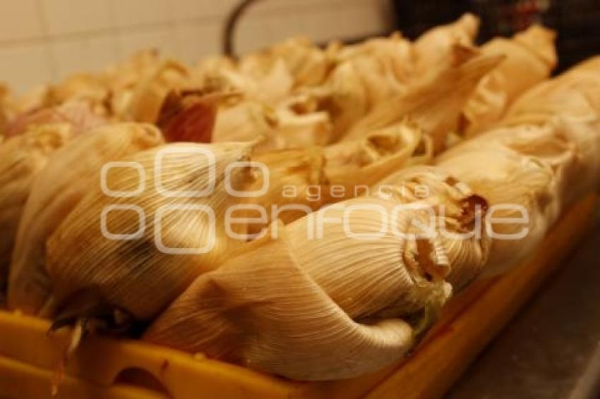 ELABORACIÓN DE TAMALES