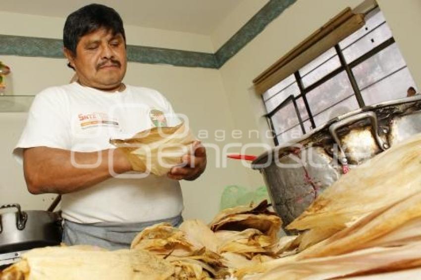 ELABORACIÓN DE TAMALES