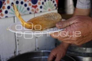 DÍA DE LA CANDELARIA . TAMALES 