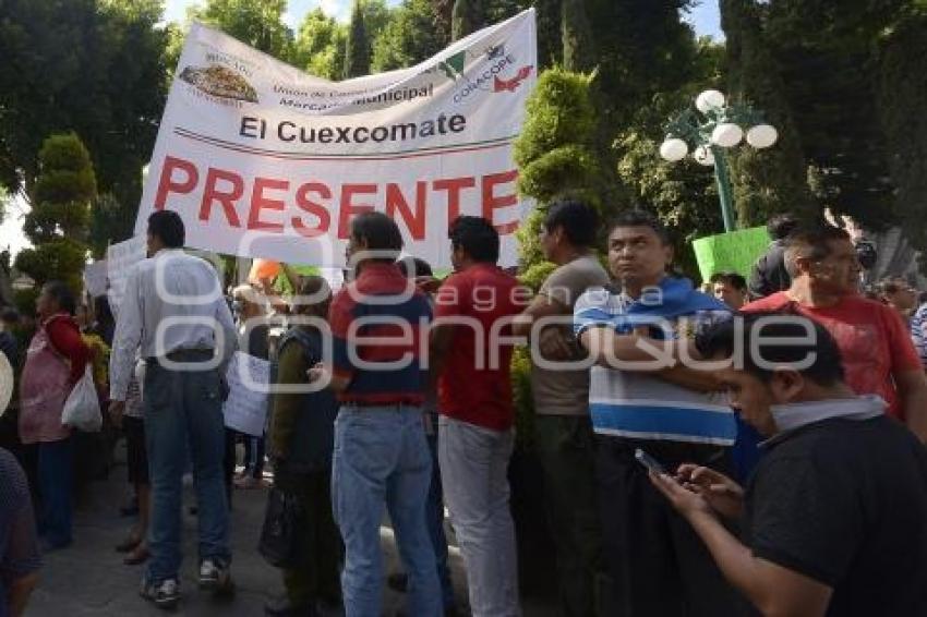 MANIFESTACIÓN . COMERCIANTES