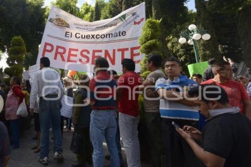 MANIFESTACIÓN . COMERCIANTES 