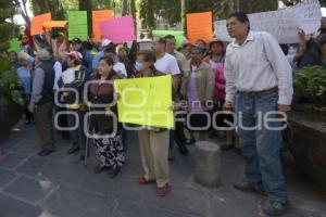 MANIFESTACIÓN . COMERCIANTES 