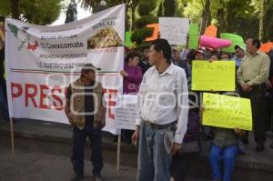 MANIFESTACIÓN . COMERCIANTES 