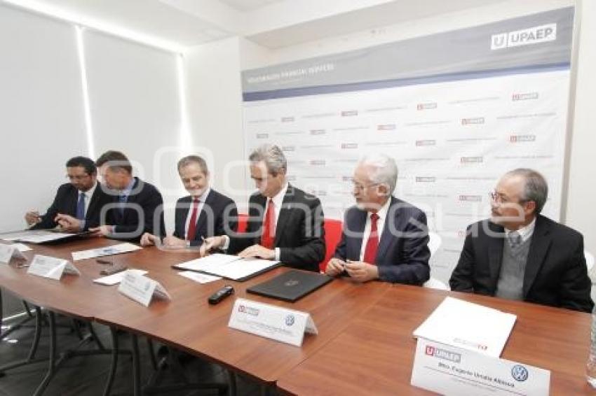 FIRMA DE CONVENIO . UPAEP