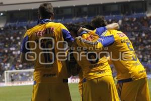 FUTBOL . JAGUARES VS TIGRES