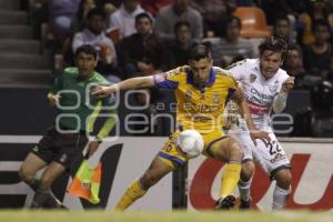 FÚTBOL . JAGUARES VS TIGRES