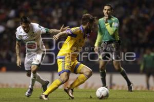 FÚTBOL . JAGUARES VS TIGRES