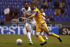 FÚTBOL . JAGUARES VS TIGRES