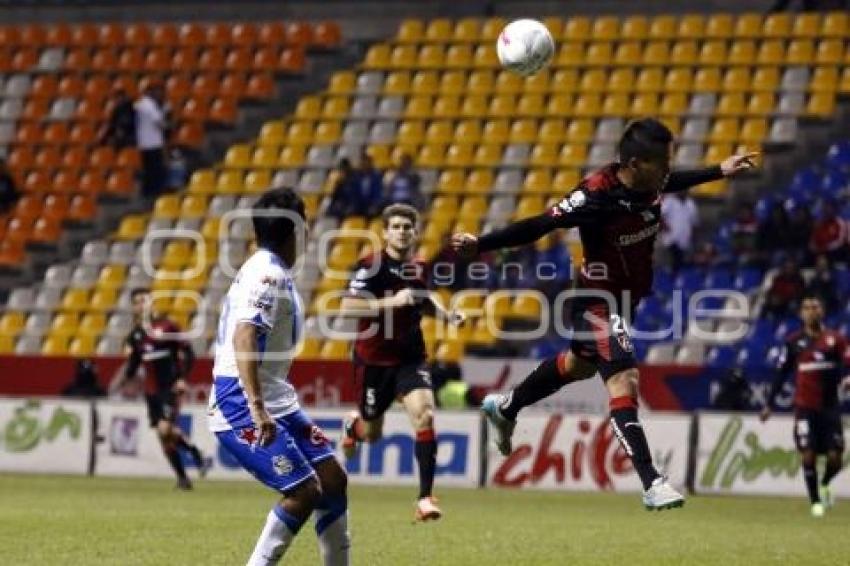 FÚTBOL . PUEBLA FC VS ATLAS