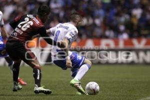 FÚTBOL . PUEBLA FC VS ATLAS