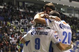 FÚTBOL . PUEBLA FC VS ATLAS