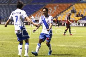 FÚTBOL . PUEBLA FC VS ATLAS