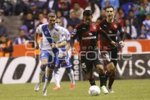 FÚTBOL . PUEBLA FC VS ATLAS