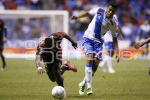 FÚTBOL . PUEBLA FC VS ATLAS