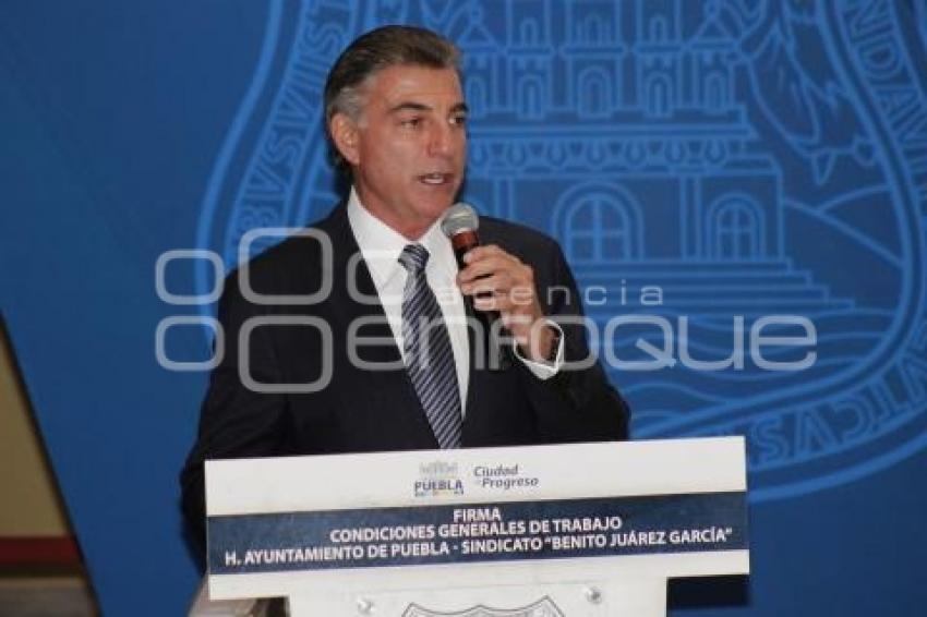 FIRMA DE CONVENIO . GOBIERNO MUNICIPAL