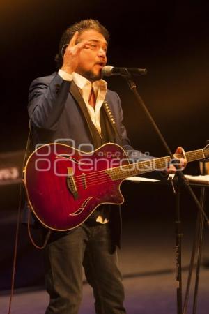 CONCIERTO . RAÚL ORNELAS