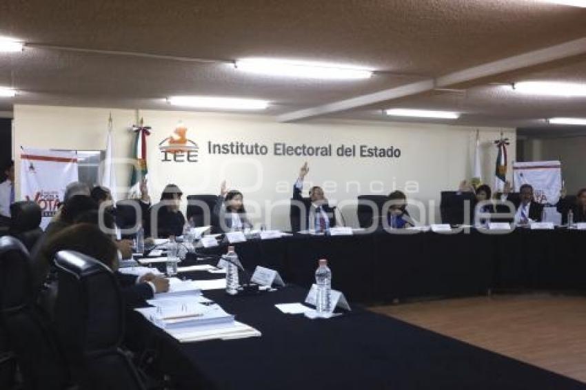 SESIÓN IEE