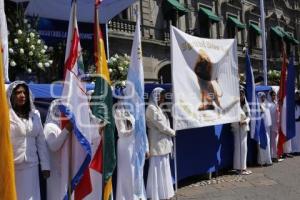 LA LUZ DEL MUNDO . CEREMONIA BAUTISMO