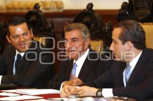 SESIÓN DE CABILDO . LICENCIA TONY GALI