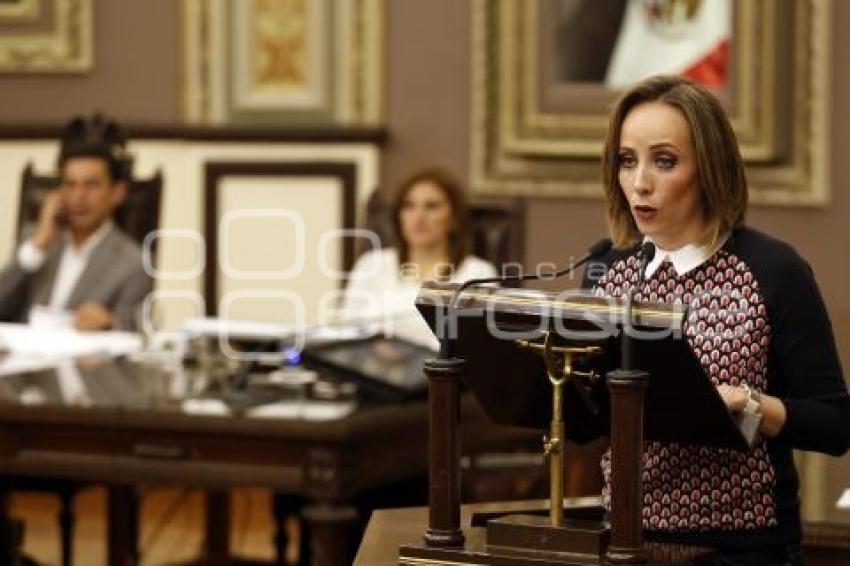 CONGRESO . SESIÓN EXTRAORDINARIA
