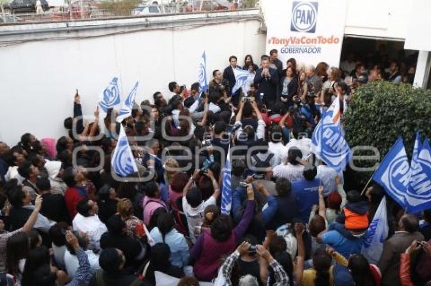 PAN . REGISTRO TONY GALI