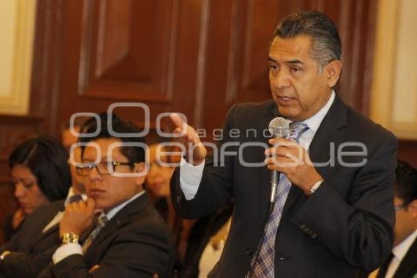 COMPARECENCIA . LUIS FERNANDO