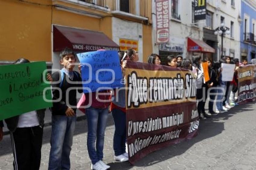 MANIFESTACIÓN SANTA CLARA OCOYUCAN