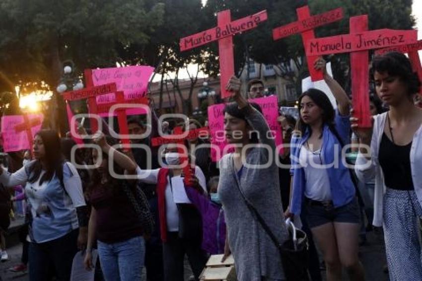 MARCHA CONTRA FEMINICIDIO