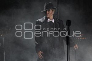 CONCIERTO . GLORIA TREVI