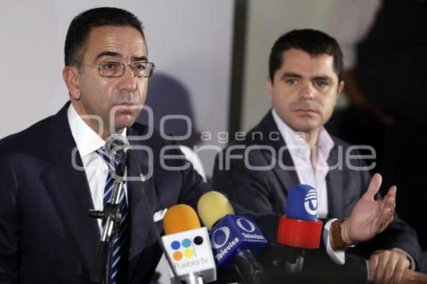 JAVIER LOZANO . PAN