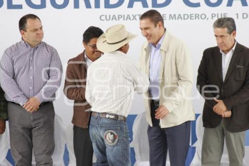 CUAPIAXTLA . ARCO DE SEGURIDAD