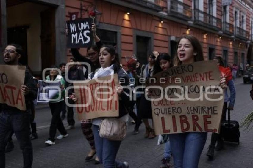 MANIFESTACIÓN DÍA DE LA MUJER