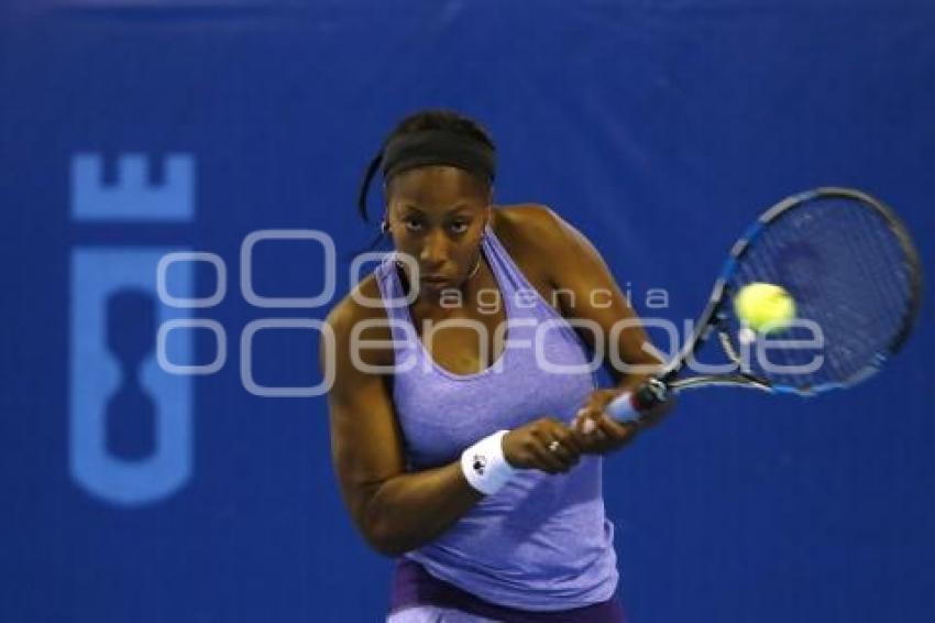 TENIS . VADJA GILCHRIST VS RENATA ZARAZUA