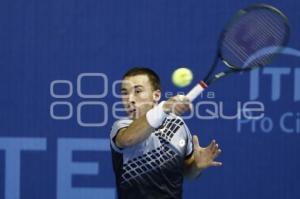 TENIS . LUCAS GÓMEZ VS REDJA KRSTIN