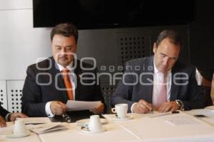 FIRMA DE CONVENIO . CANIRAC