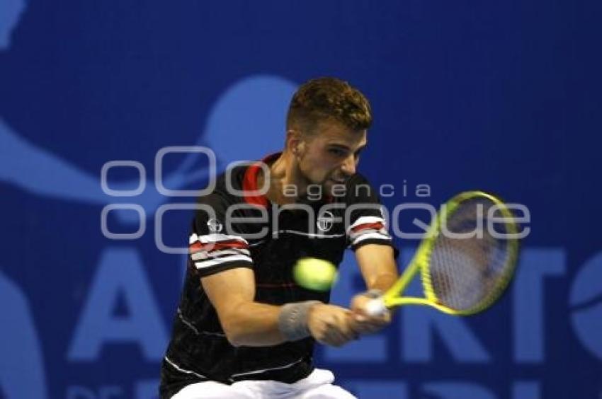 TENIS . LUIS PATIÑO VS STEFANO NAPOLITANO
