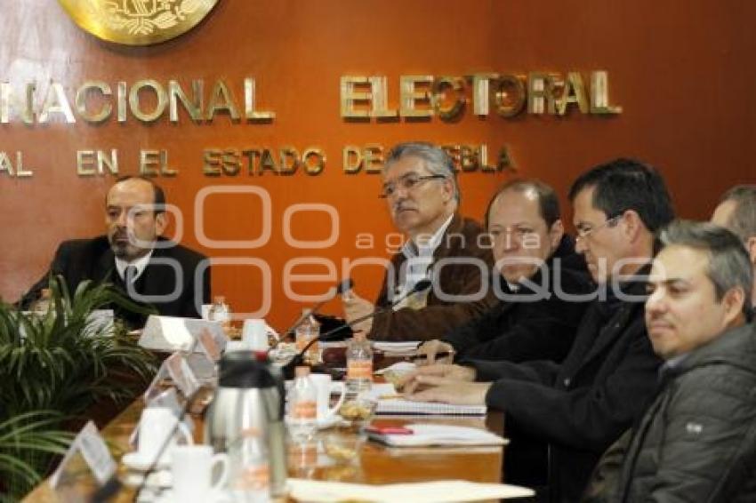 CONSEJEROS NACIONALES . INE