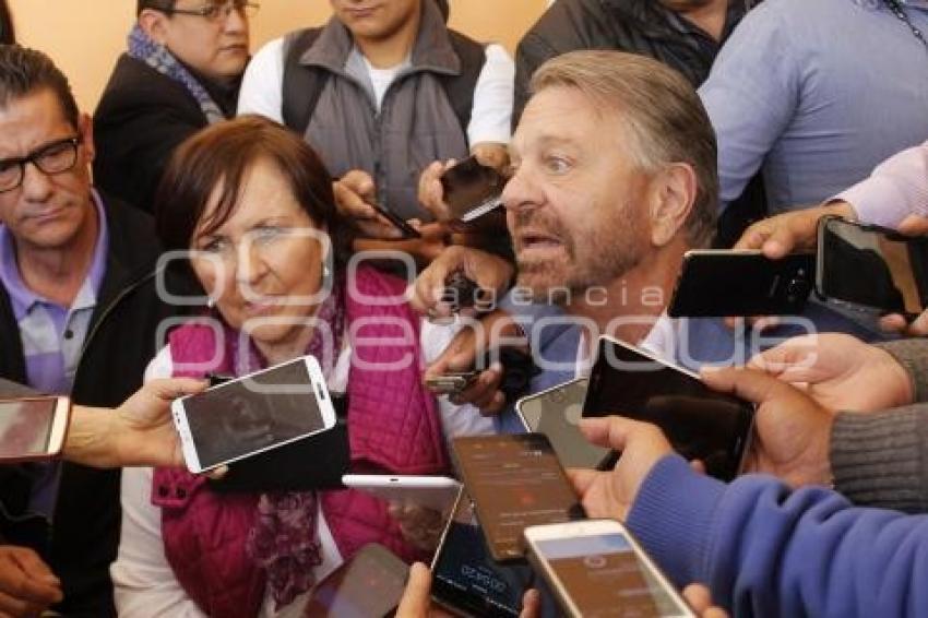 ANA TERESA Y JORGE CASTAÑEDA