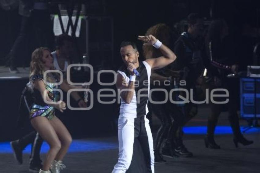 CONCIERTO KABAH Y OV7