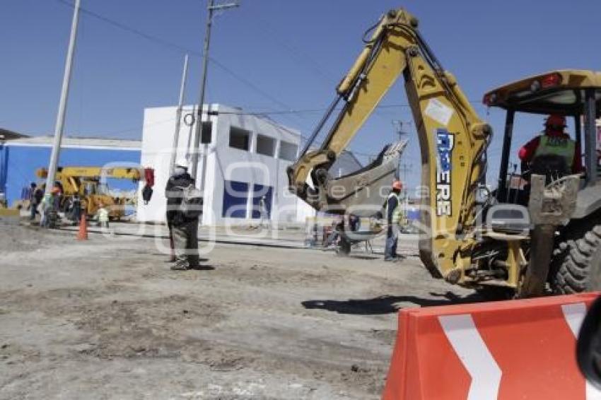 OBRAS . CIERRE DE DISTRIBUIDOR VIAL CHOLULA