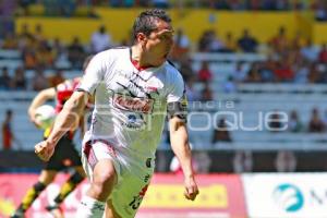 FUTBOL . LEONES NEGROS VS LOBOS BUAP