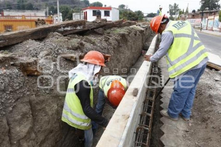 TREN TURÍSTICO