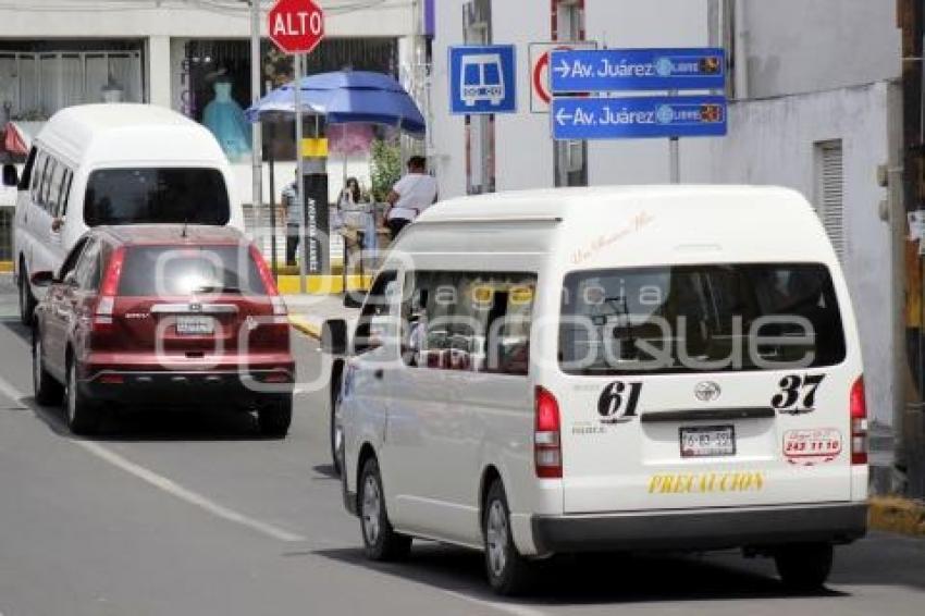 TABLERO ELECTRÓNICO . ESTACIONAMIENTO